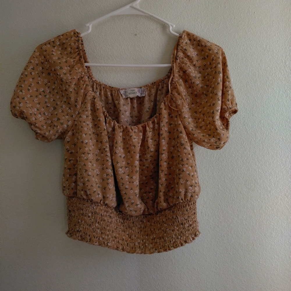 Junior's Pink Republic Princess Crop Top